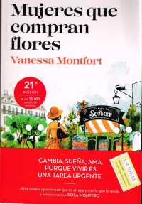 Mujeres que compran flores